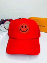 Load image into Gallery viewer, Glitter/Smile Trucker Hat
